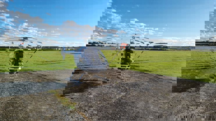 Další vrtulník míří do ČR