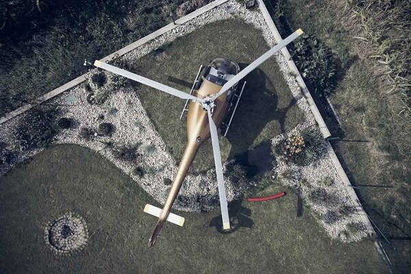 Vy létáte, my se staráme